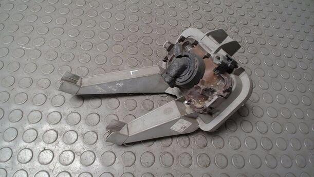 Foto: NEBELSCHEINWERFER LINKS eines Opel Astra Cabrio 1.8i
