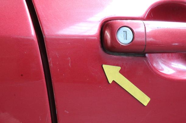 Foto: TÜR VORN RECHTS (4/5-Türer) eines Peugeot 307 110 Automatik GL