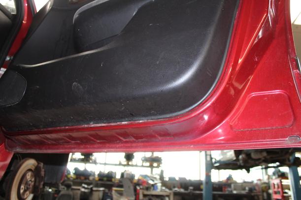 Foto: TÜR VORN RECHTS (4/5-Türer) eines Peugeot 307 110 Automatik GL