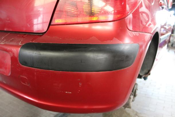 Foto: STOSSFÄNGER / STOßSTANGE HINTEN eines Peugeot 307 110 Automatik GL