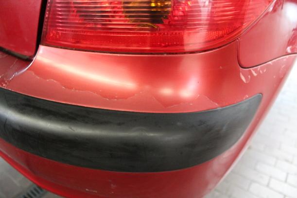 Foto: STOSSFÄNGER / STOßSTANGE HINTEN eines Peugeot 307 110 Automatik GL