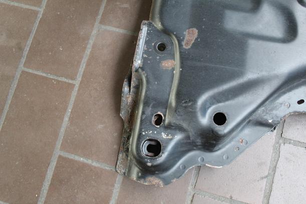Foto: VORDERACHSE / ACHSKÖRPER eines Peugeot 307 110 Automatik GL