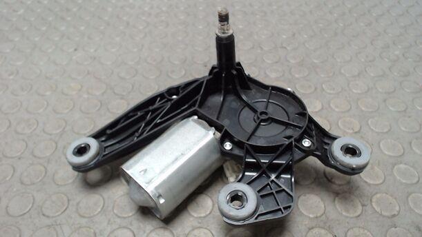 Foto: SCHEIBENWISCHERMOTOR HINTEN eines Peugeot 307 110 Automatik GL