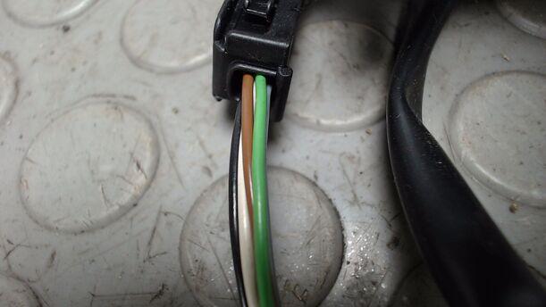 Foto: AUSSENSPIEGEL ELEKTRISCH VERSTELLBAR RECHTS eines Peugeot 307 110 Automatik GL