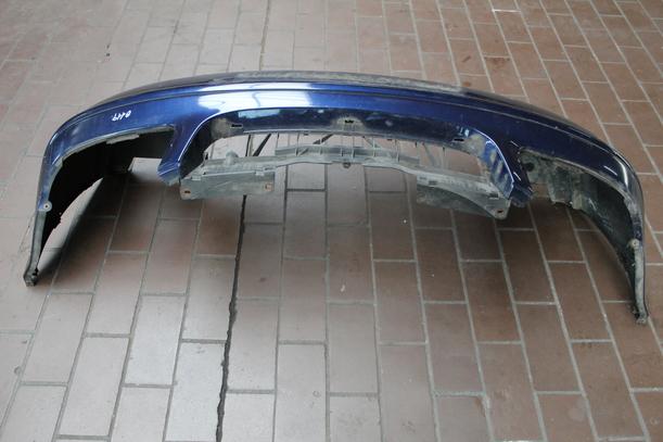 Foto: STOSSFÄNGER / STOßSTANGE VORN ( 6N2 ) eines VW Polo Highline