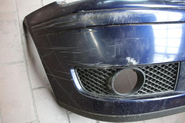 Foto: STOSSFÄNGER / STOßSTANGE VORN ( 6N2 ) eines VW Polo Highline