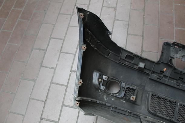 Foto: STOSSFÄNGER / STOßSTANGE VORN ( 6N2 ) eines VW Polo Highline