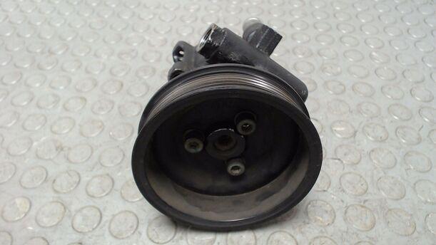Foto: PUMPE SERVOLENKUNG eines VW Polo Highline