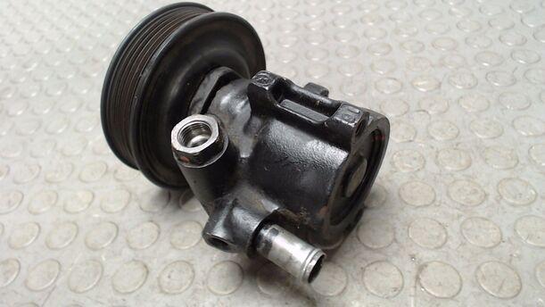 Foto: PUMPE SERVOLENKUNG eines VW Polo Highline