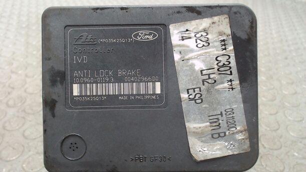 Foto: HAUPTBREMSAGGREGAT ABS eines Ford Focus Turnier 1.6 Ti-VCT GL