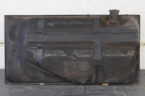 Foto: KRAFTSTOFFTANK eines VW GOLF L