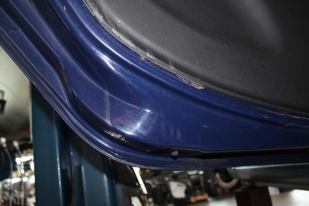 Foto: TÜR HINTEN LINKS eines Renault Clio 1.2 16V