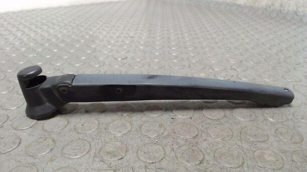 Foto: SCHEIBENWISCHERARM HINTEN eines VW Fox 1.2 Jeans