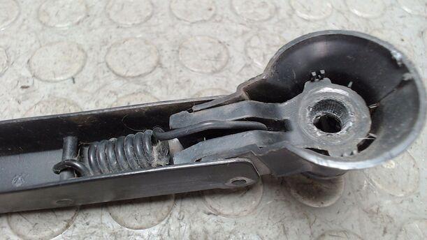 Foto: SCHEIBENWISCHERARM HINTEN eines VW Fox 1.2 Jeans