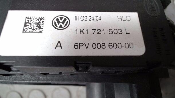 Foto: GASPEDAL eines VW Golf 1.4 Jeans