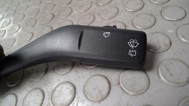 Foto: SCHEIBENWISCHERSCHALTER eines VW Golf 1.4 Jeans