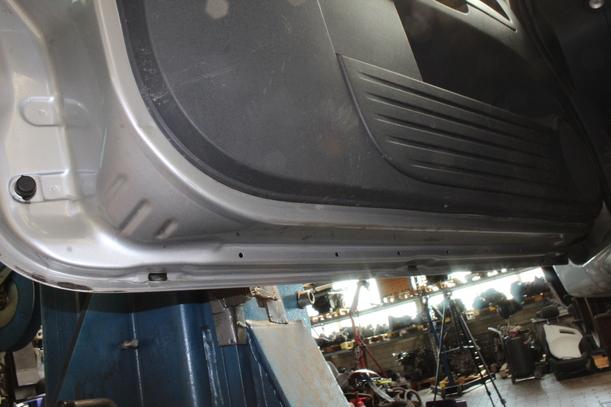 Foto: TÜR VORN LINKS ( 3 TÜRER bis 2008 ) eines Mitsubishi Colt CZ3 1.3 Jeans