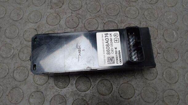 Foto: FENSTERHEBERSCHALTER VORN LINKS eines Mitsubishi Colt CZ3 1.3 255 541/Z24