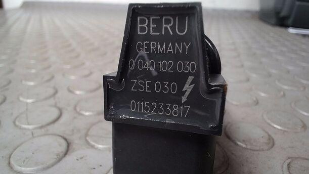 Foto: ZÜNDSPULE eines VW Golf 1.4 255 541/Z24