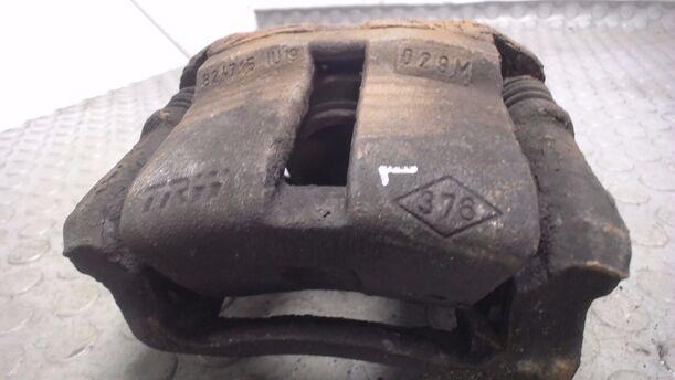 Foto: BREMSSATTEL VORN LINKS eines Dacia Sandero 1.6 MPI 255 592/Z24