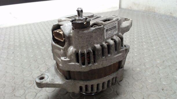 Foto: LICHTMASCHINE eines Mitsubishi Colt CZ3 1.3 255 592/Z24