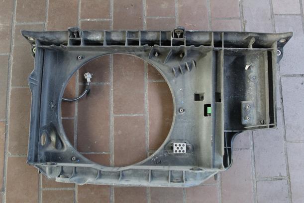 Foto: KÜHLERZARGE eines Peugeot 206 CC 110 GLX