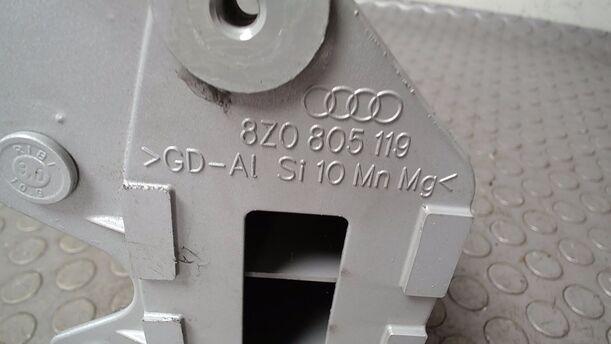 Foto: LÄNGSTRÄGER/ AUFPRALLDÄMPFER VORN LINKS eines Audi A2 1.4