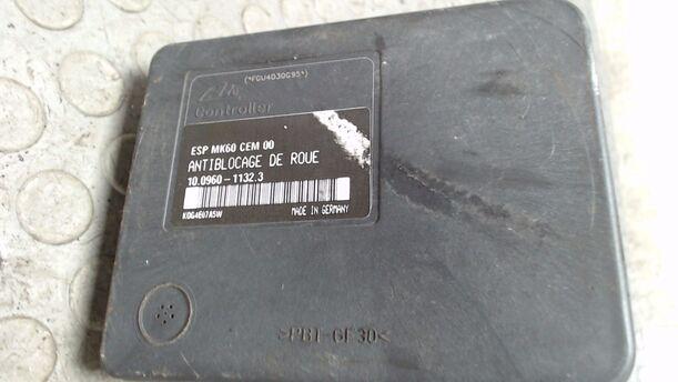 Foto: HAUPTBREMSAGGREGAT ABS eines Peugeot 206 CC 110 GL