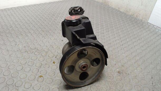 Foto: PUMPE SERVOLENKUNG eines Peugeot 206 CC 110 GL