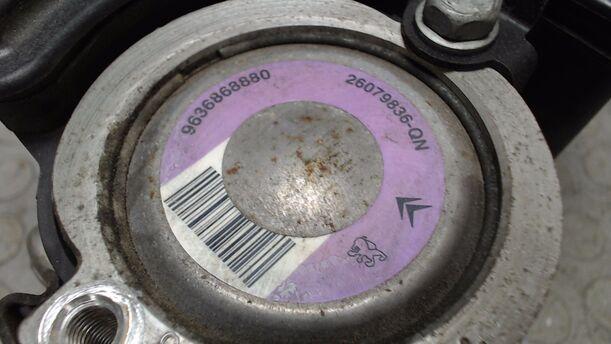 Foto: PUMPE SERVOLENKUNG eines Peugeot 206 CC 110 GL
