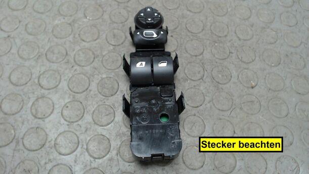 Foto: FENSTERHEBERSCHALTER VORN LINKS eines Peugeot 207 95 VTi SLX