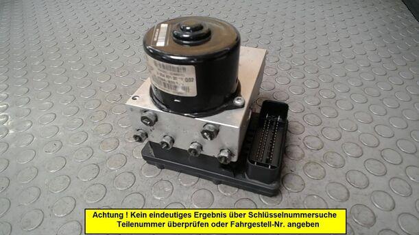 Foto: HAUPTBREMSAGGREGAT ABS/ ESP eines Mercedes-Benz C 180 Kompressor Sportcoupe SLX