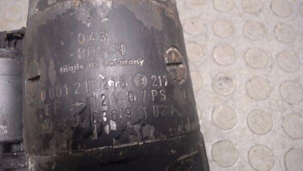 Foto: ANLASSER / STARTER  BOSCH) eines VW GOLF L