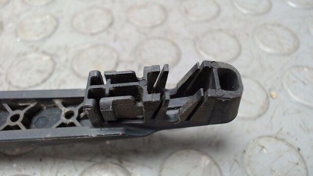 Foto: SCHEIBENWISCHERARM HINTEN eines Peugeot 207 95 VTi Cosmo
