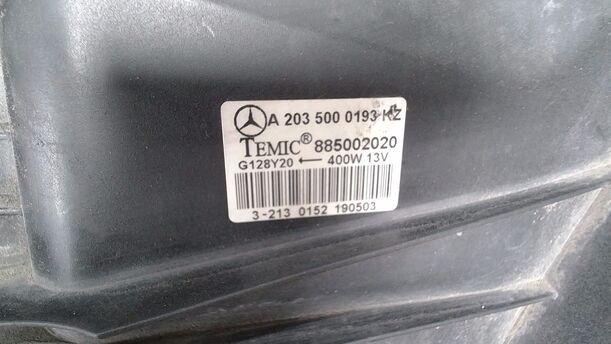 Foto: ELEKTROLÜFTER eines Mercedes-Benz C 180 Kompressor Sportcoupe
