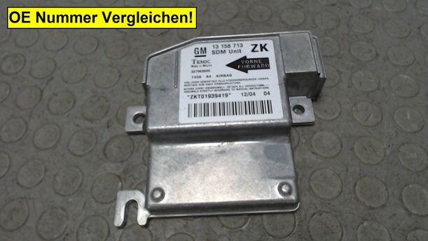 Foto: STEUERGERÄT AIRBAG eines Opel Meriva 1.6 16V Easytronic