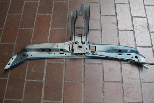 Foto: SCHLOSSTRÄGER OBEN eines Renault Clio 1.2
