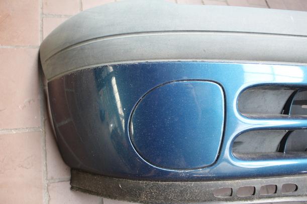 Foto: STOSSFÄNGER / STOßSTANGE VORN ( VOR FACELIFT ) eines Renault Clio 1.2
