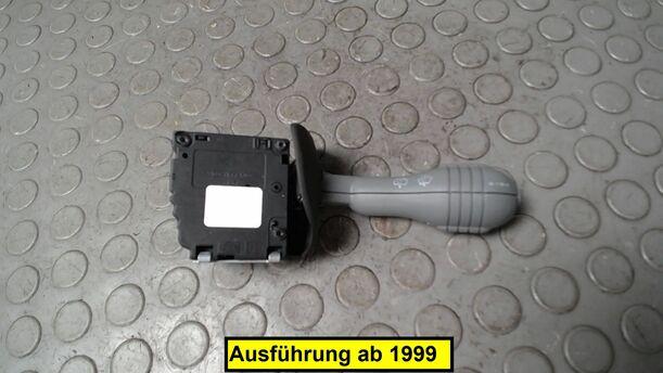 Foto: SCHEIBENWISCHERSCHALTER eines Renault Twingo