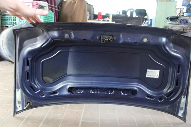 Foto: HECKDECKEL / HECKKLAPPE eines BMW Z3 roadster 1.8