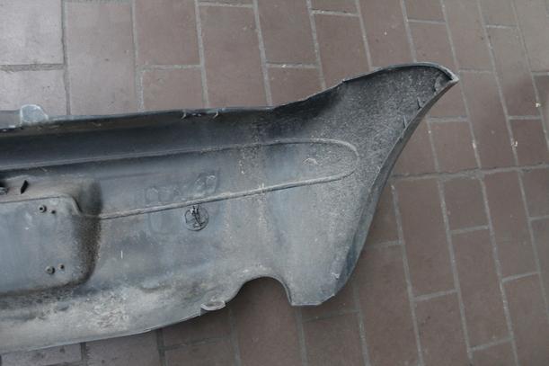 Foto: STOSSFÄNGER/ STOßSTANGE HINTEN eines Fiat Seicento 1.1