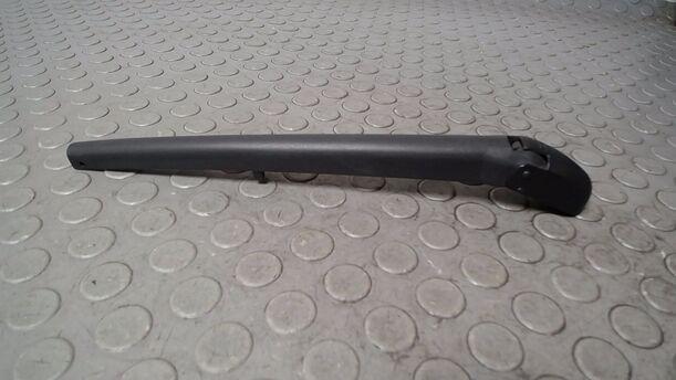 Foto: SCHEIBENWISCHERARM HINTEN eines Fiat Seicento 1.1