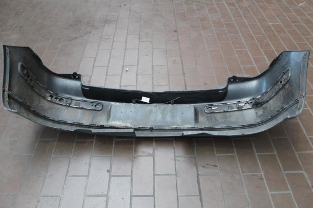 Foto: STOSSFÄNGER/ STOßSTANGE HINTEN ( LIMOUSINE ) eines VW Golf 1.4