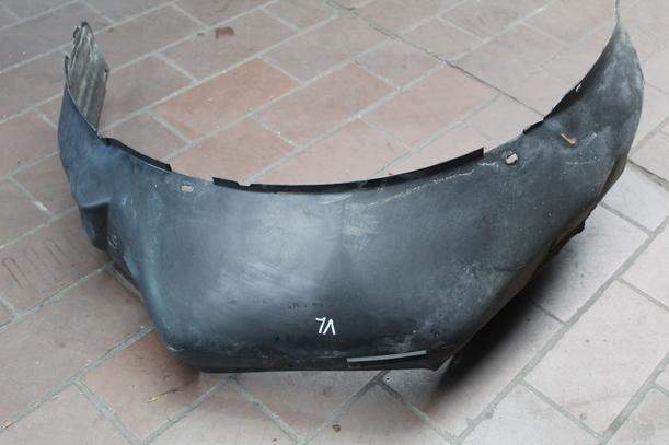 Foto: RADHAUSSCHALE / INNENKOTFLÜGEL VORN LINKS eines VW Passat Variant 1.6