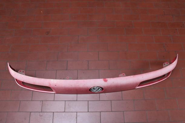 Foto: FRONTBLENDE eines VW Passat Variant 1.6