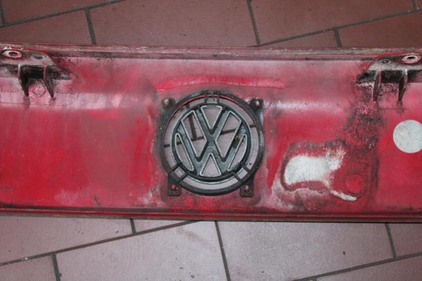 Foto: FRONTBLENDE eines VW Passat Variant 1.6