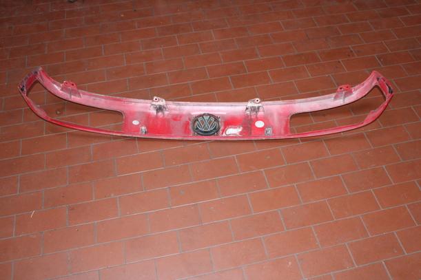 Foto: FRONTBLENDE eines VW Passat Variant 1.6
