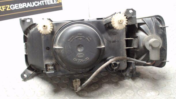 Foto: SCHEINWERFER / BLINKER RECHTS eines VW Passat Variant 1.6