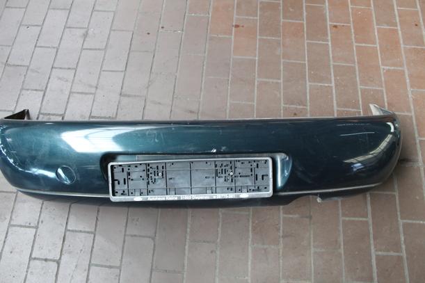 Foto: STOSSSTANGE / STOSSFGÄNGER HINTEN (vor Facelift) eines Ford Fiesta