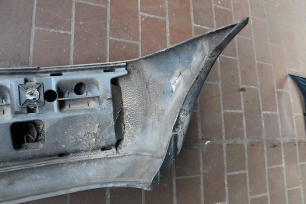 Foto: STOSSSTANGE / STOSSFGÄNGER HINTEN (vor Facelift) eines Ford Fiesta